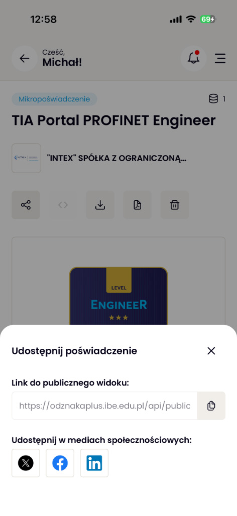 Udostępnianie odznaki w aplikacji Odznaka+